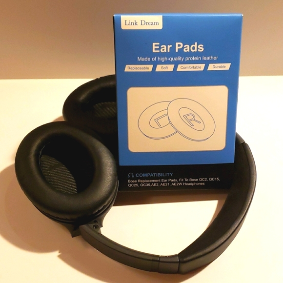 BOSE QC 35 Wireless Noise Cancelling Headphones - EUC - Plus Xtra Ear Pads - Picture 16 of 16